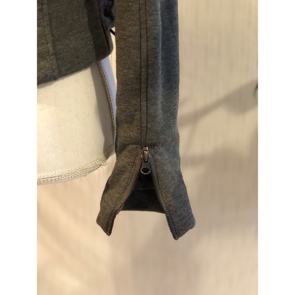 Gray Jacket - Picture 7 of 9